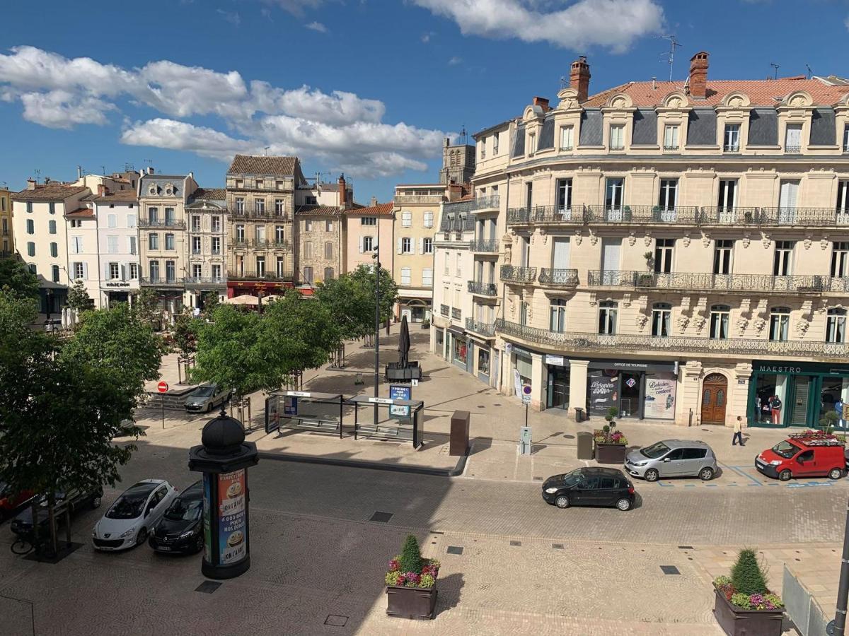 Magnifique Appartement Beziers Centre Historique Avec Parking Екстер'єр фото